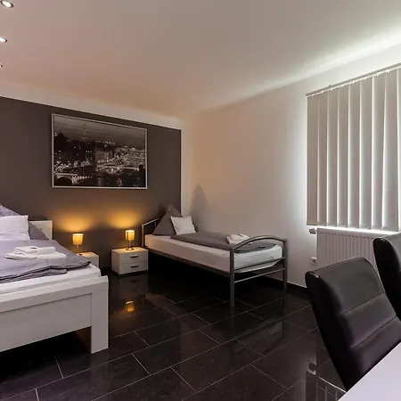 Garni - Am Rosenplatz,24 Stunden Check In, Kostenfreie Parkplätze Hotel Brechtorf